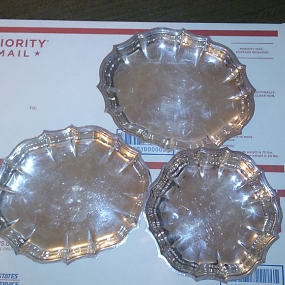 3 Trays - Picture 1 of 10